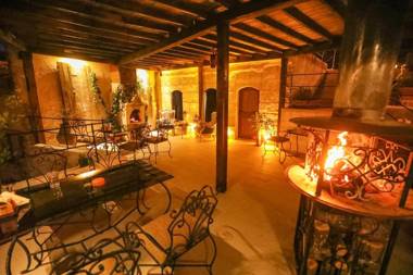 Mahperi Cappadocia Cave Suit