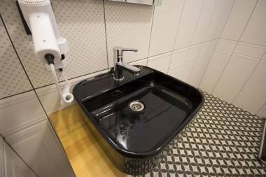 Dark Station Boutique Hotel