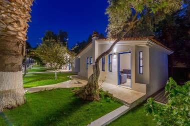 Risus Garden Marina Hotel