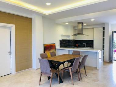 Seaview Horizon Penthouse