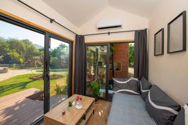 Nomade Caravan Camping