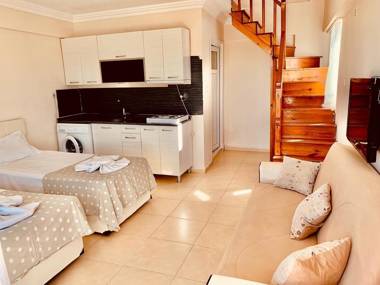 Saros Cetin Apart Hotel