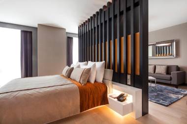 Ramada Hotel & Suites by Wyndham Izmir Kemalpasa