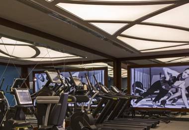 Renaissance Izmir Hotel