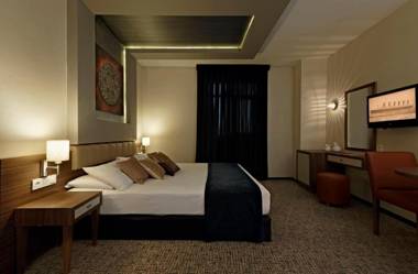 Lapis Inn Hotel & Spa ( Ex. Ambassador Hotel)