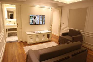 Mina Hotel - Special Category