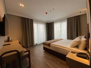 Edition Old City Hotel