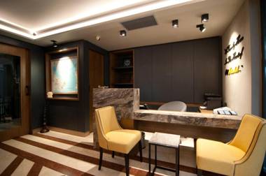 Seraglio Hotel & Suites