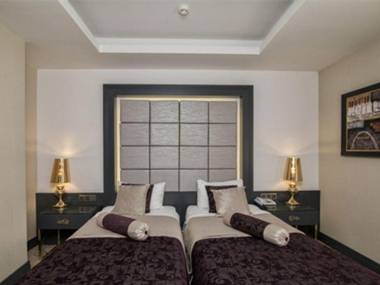 Mirilayon Hotel - Old Town
