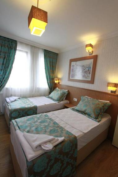 Agora Boutique Hotel & Bistro