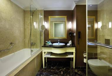 Crowne Plaza Istanbul Asia an IHG Hotel