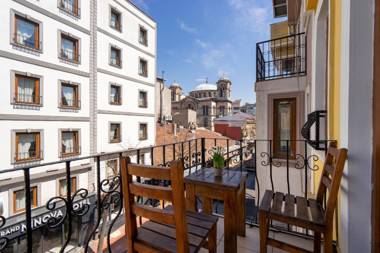 Pi HOME & APARTMENTS