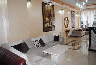 Diamond Suites Residence