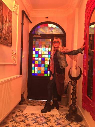 The White Swan Suites Beyoglu