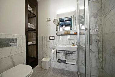 Raven Istanbul Suites