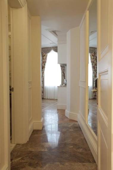 Corinne Art & Boutique Hotel