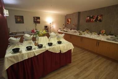 Helikon Business Hotel