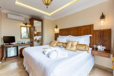 Best Point Suites Old City - Best Group Hotels