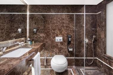 DoubleTree by Hilton Istanbul Esentepe