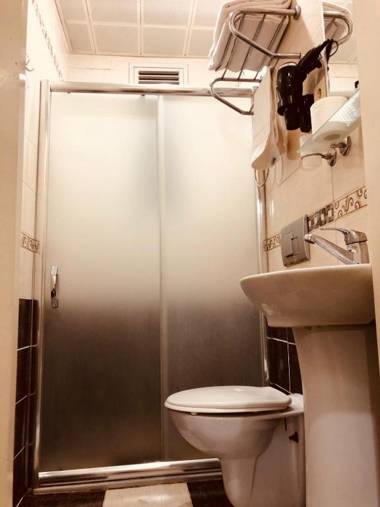 Alhambra Apart Hotel