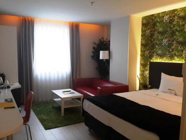 Tempo Fair Suites - Airport