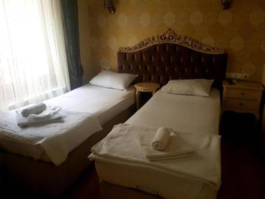 Tarihi Isparta Palas