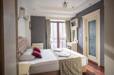 La Petite Maison Hotel