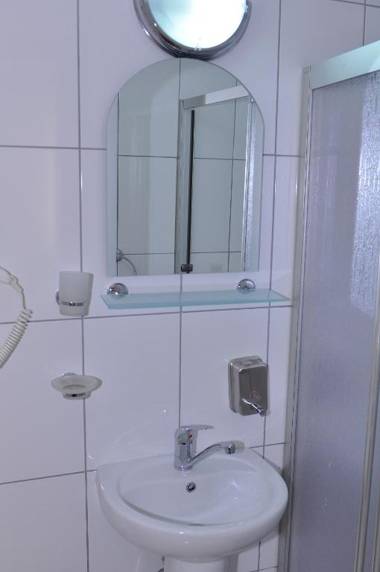 Emsa Otel Maltepedeki Eviniz