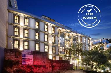 Hotel DeCamondo Galata