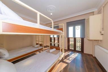 Taksim City Hostel