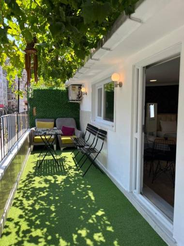 Taksim Neo Pera Suites