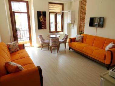 Istanberry - Sunshine Flats