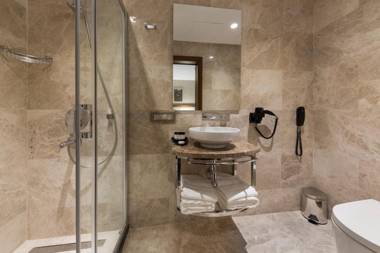 Endless Art Hotel-Special Category