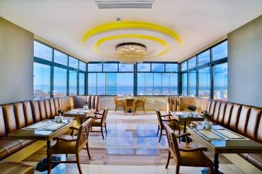 Beethoven Hotel & Suite