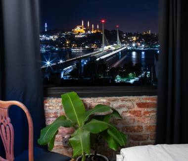 Hotel MOLA Galata