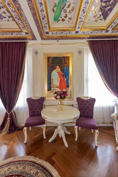 Seven Hills Palace & Spa