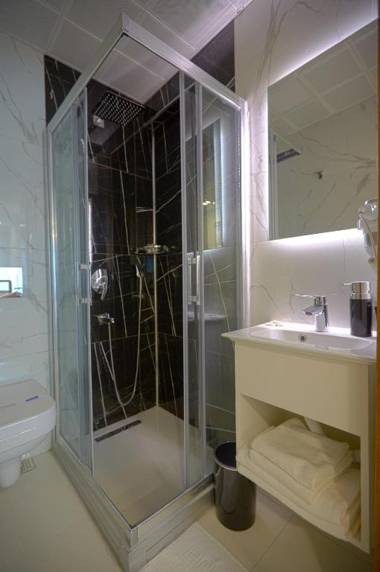 Kartal Palace Taksim Square FAMİLY HOTEL