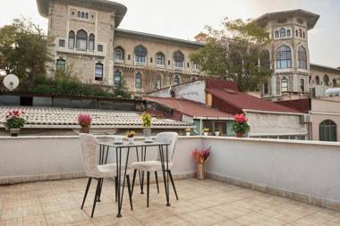 Seven Rooms Oldcity Hotel