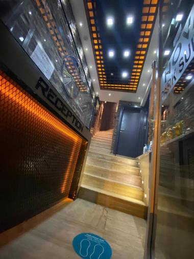 Nova Park Suite Hotel-BOMONTI