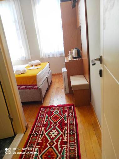 Lebon Hotel-Special Class