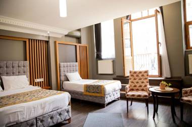 Cumbali Luxury Boutique Hotel