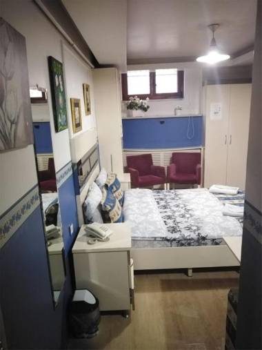 TAKSİM CENTER HOUSE