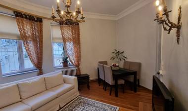 Spacious and Bright Three Bedroom Apartment by Happy Homes İstanbul