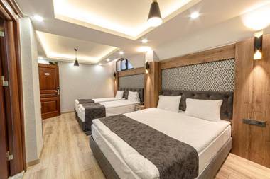 World Heritage Center Hotel