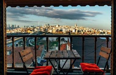 Astra Boutique Hotel