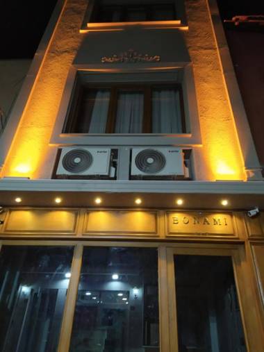 BoNaMi Hotel