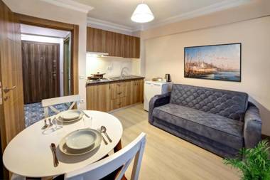 SEVEN ROSES APART HOTEL