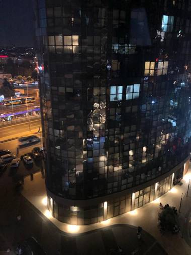 The Residence Apartment Near The Metro Station