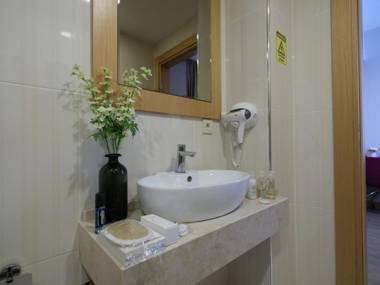 Merlin Hotel İstanbul