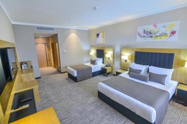 QUA COMFORT HOTEL